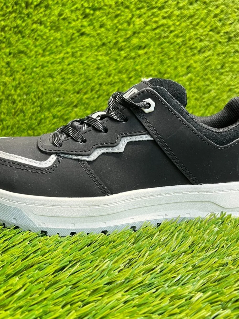 Caterpillar Streamline Court Womens Size 6 Black Composite Toe Safety Work Shoes